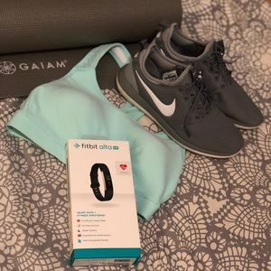 Fitbit Alta HR
